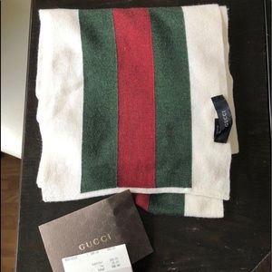 Gucci knit scarf